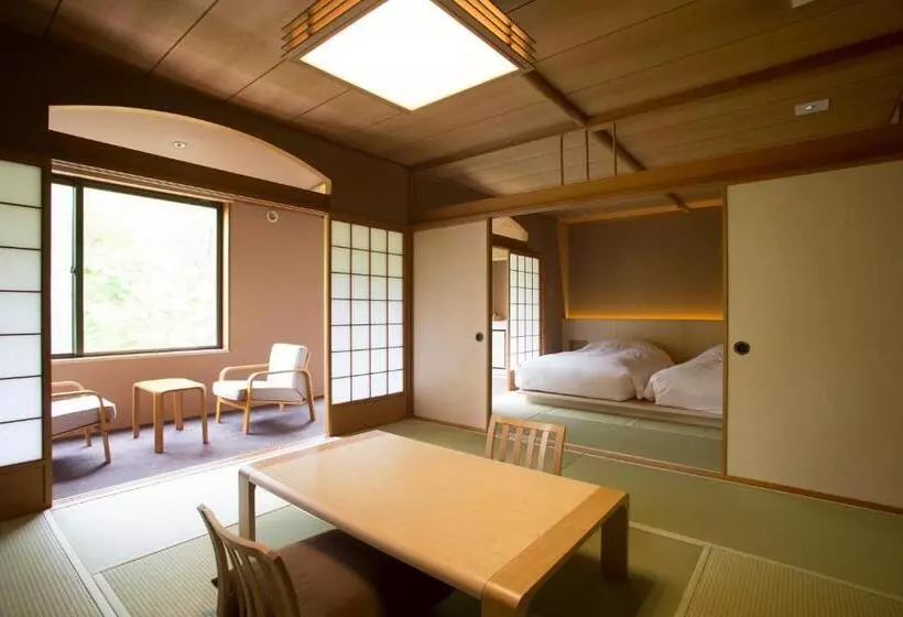 Hotelli Kuriya Suizan