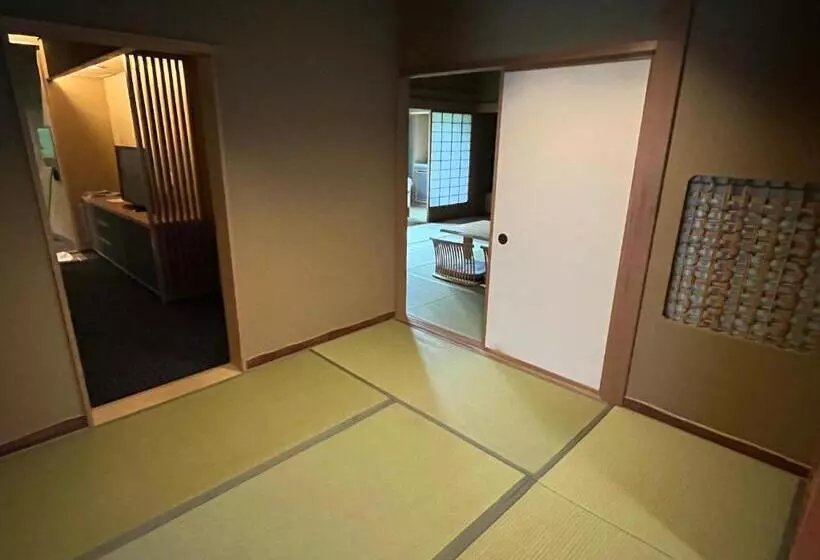 Hotelli Kuriya Suizan