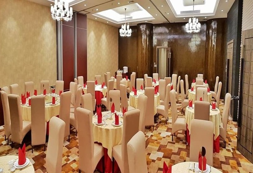 Swiss Belhotel Blulane