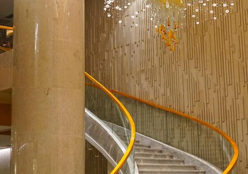 Swiss Belhotel Blulane