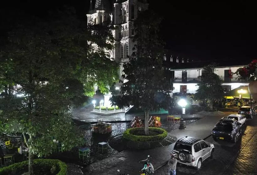 ホテル Valdivia Plaza