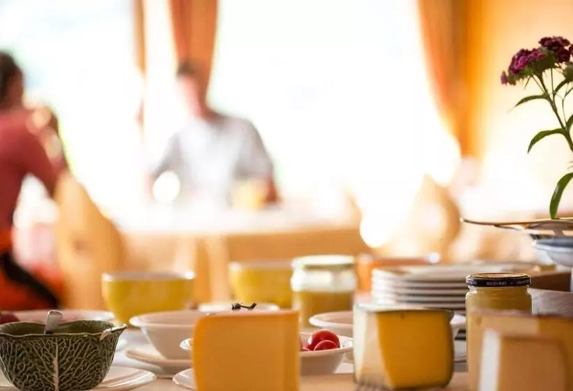 Landhaus Maria Grün B&b