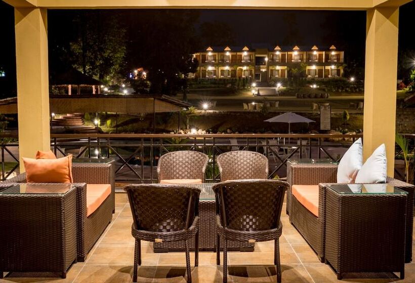 Sitabani Jungle And Spa Resort