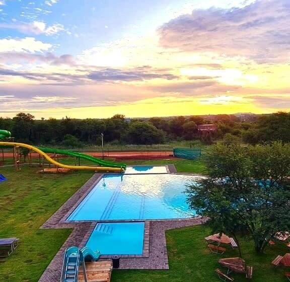 ベッドアンドブレックファースト Casa Cara Guest House