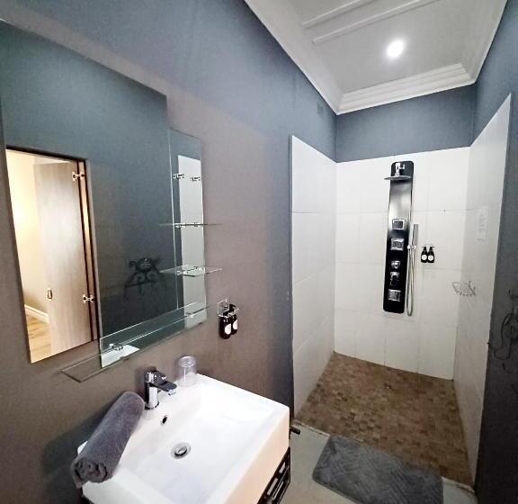 ベッドアンドブレックファースト Casa Cara Guest House