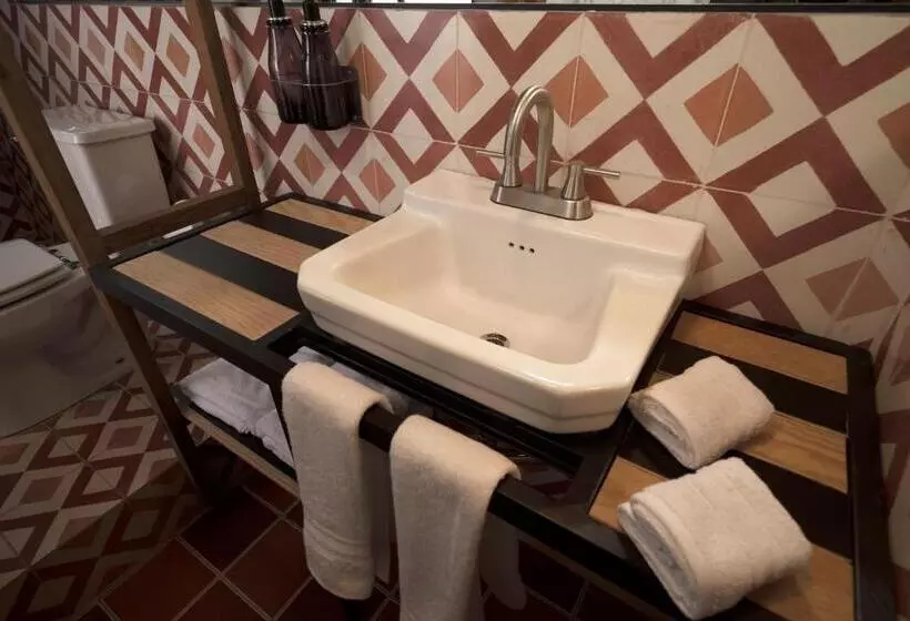 تختخواب و صبحانه Don Jacinto Stay&sip