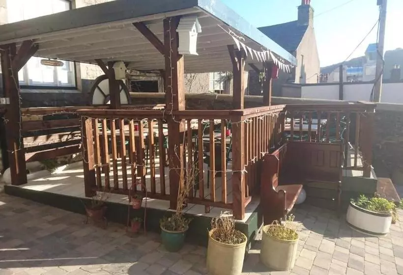 ベッドアンドブレックファースト Gwynfryn