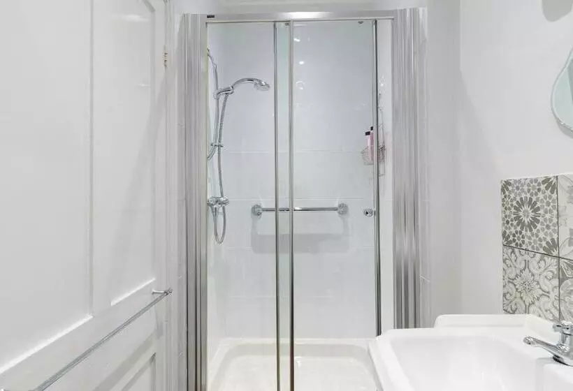 ベッドアンドブレックファースト Gwynfryn