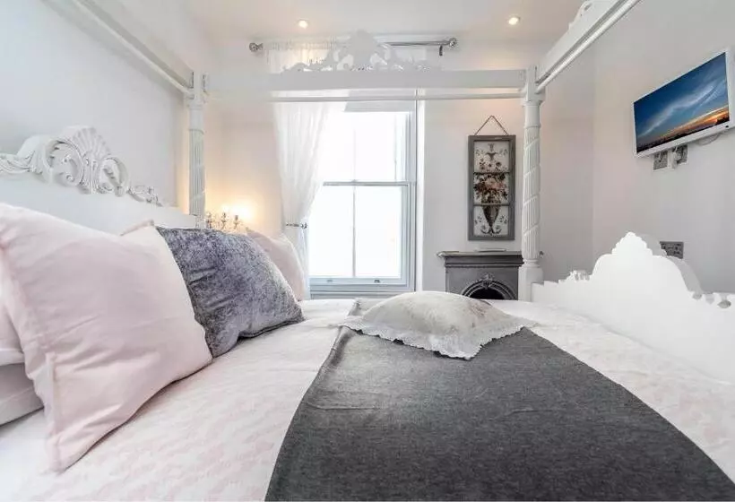 ベッドアンドブレックファースト Gwynfryn