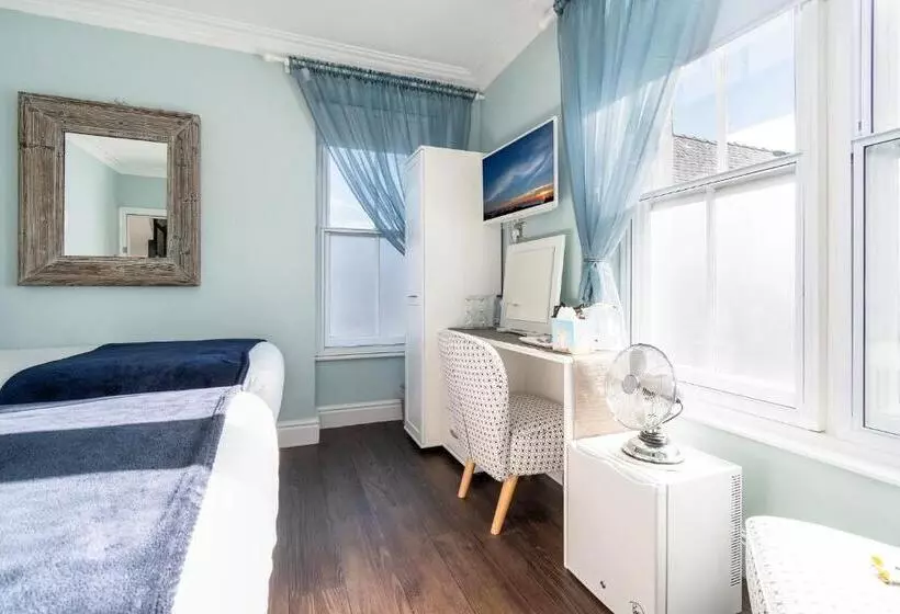 ベッドアンドブレックファースト Gwynfryn