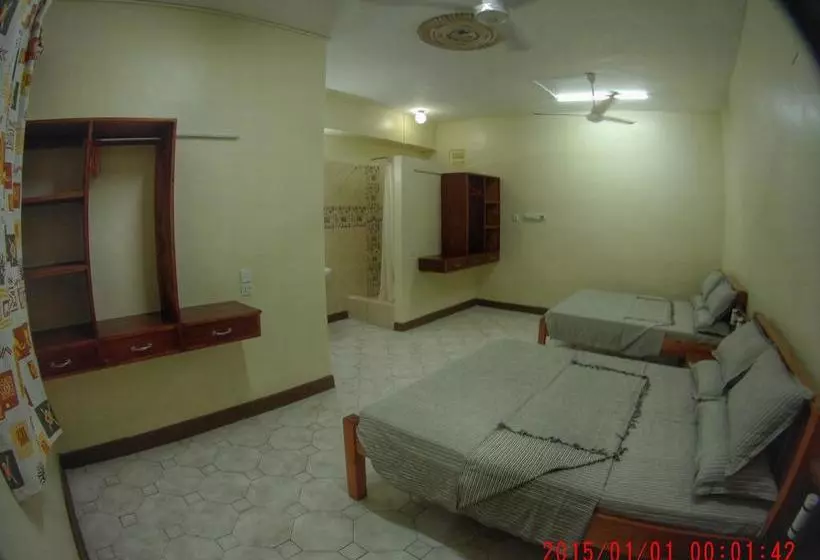 تختخواب و صبحانه Marigold Guest House