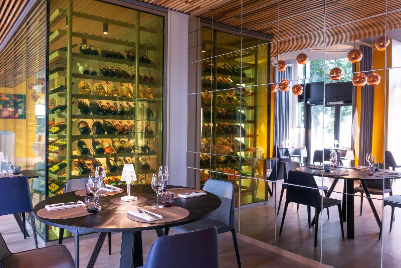 בית מלון כפרי Golden Tulip Saint Malo– Le Grand Be