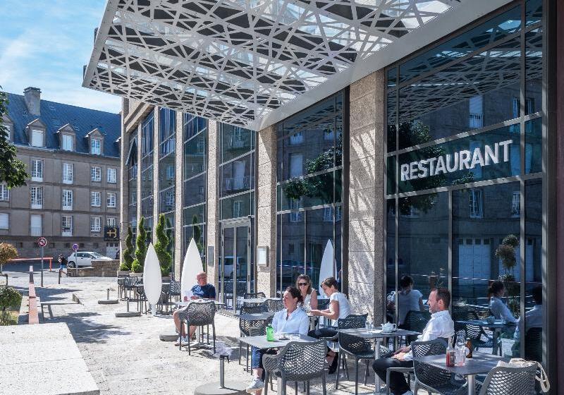 בית מלון כפרי Golden Tulip Saint Malo– Le Grand Be