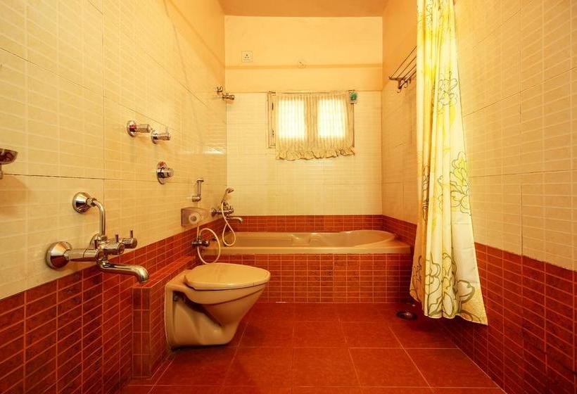 Fotos del hotel Oyo 6955 Eyrie Comfort Suites:  4