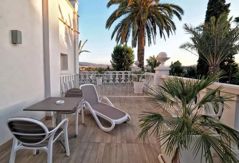 ホテル Quinta Real Granada