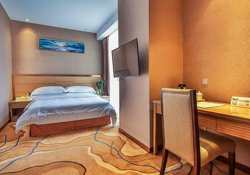 Vienna International Hotel Huhan Jiedaokou