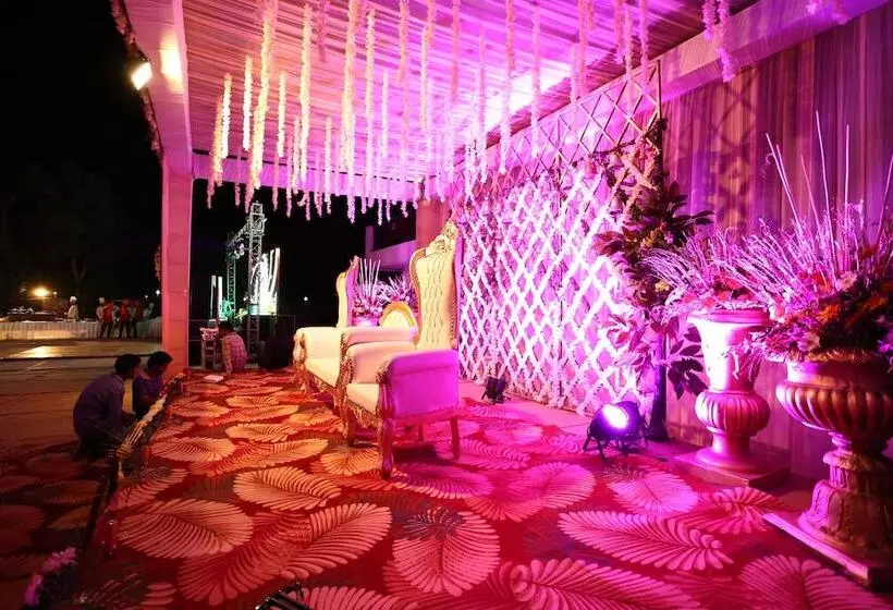 Nauka Hills Resort