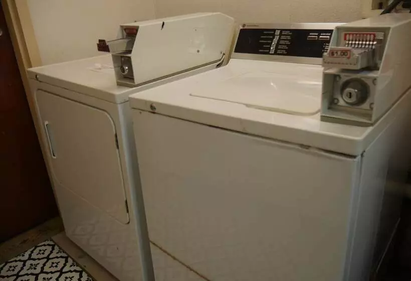 Aamiaismajoitus (B&B) Motel Sun Inn