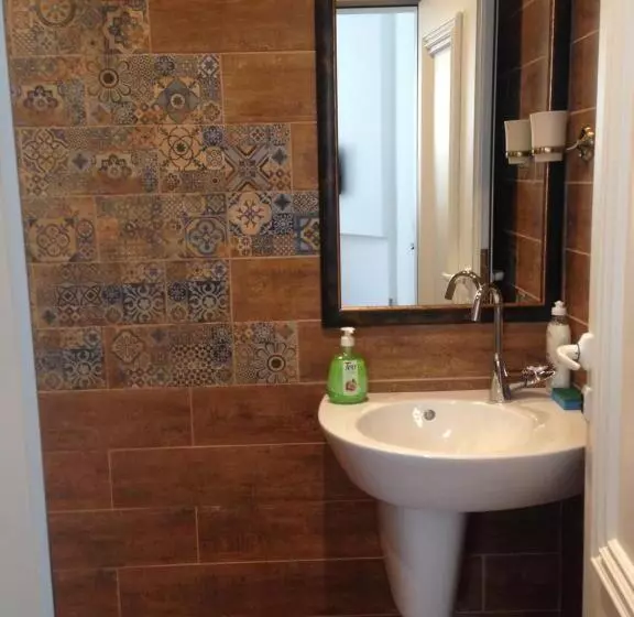 تختخواب و صبحانه Guest Rooms Boutique Varna