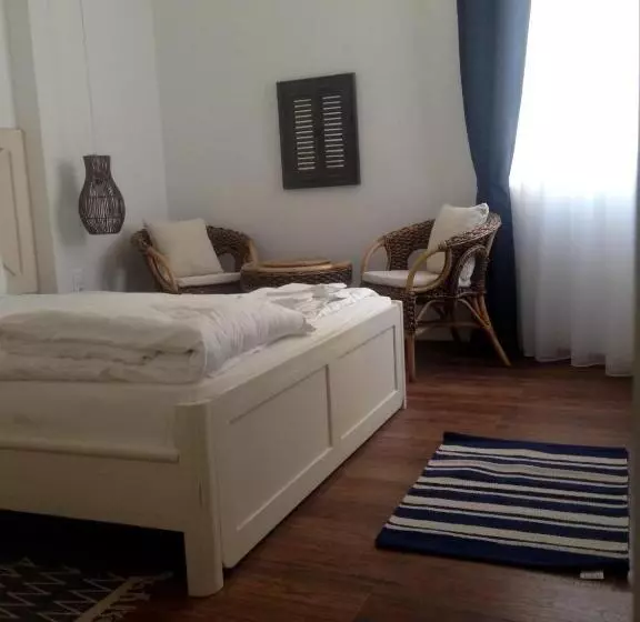 تختخواب و صبحانه Guest Rooms Boutique Varna