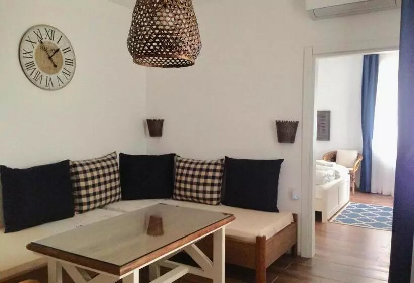 تختخواب و صبحانه Guest Rooms Boutique Varna