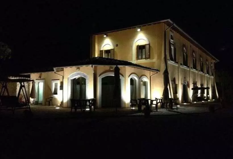 Aamiaismajoitus (B&B) Il Casale San Martino