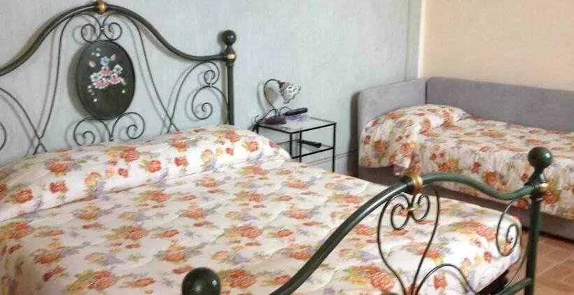 Aamiaismajoitus (B&B) Il Casale San Martino
