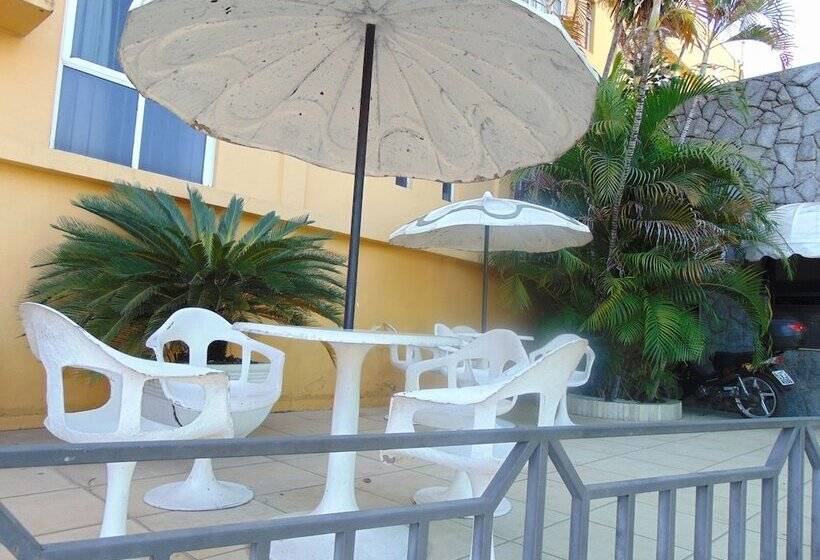 Отель Alvorada Palace