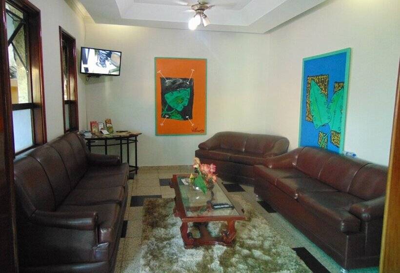 Отель Alvorada Palace