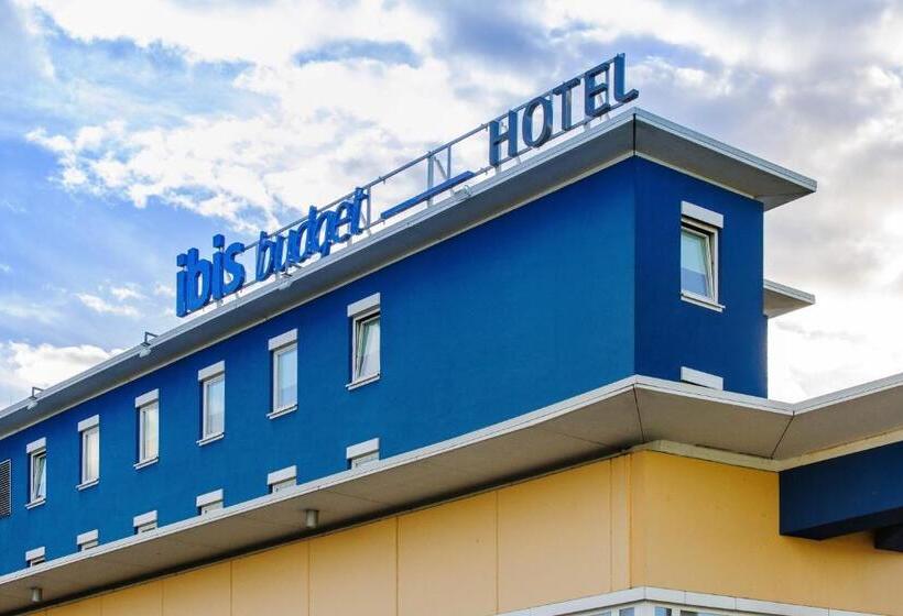 호텔 Ibis Budget Salzburg Airport   Self Check In