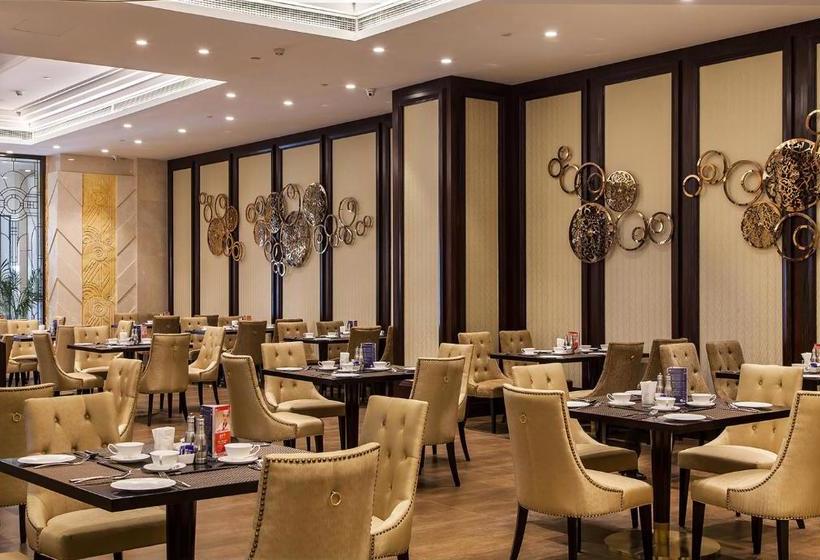 Отель Zhixin Holiday