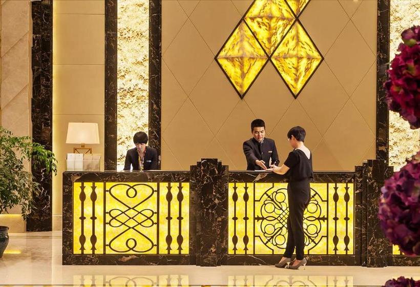 Отель Zhixin Holiday