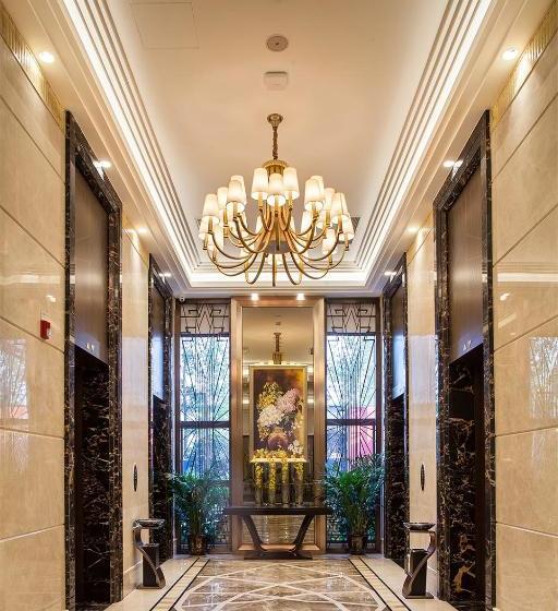 Отель Zhixin Holiday