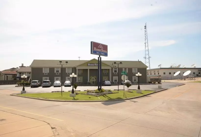 مُتل Hometown Inn & Suites
