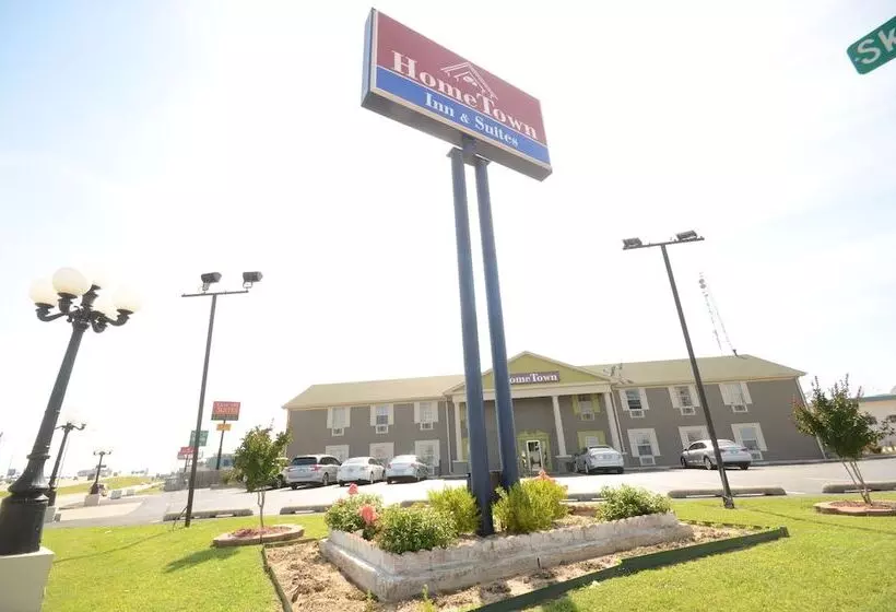 مُتل Hometown Inn & Suites