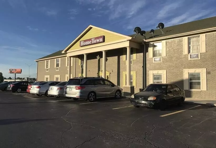مُتل Hometown Inn & Suites