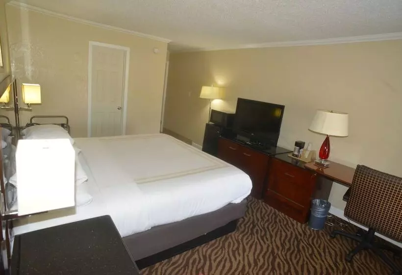 مُتل Hometown Inn & Suites