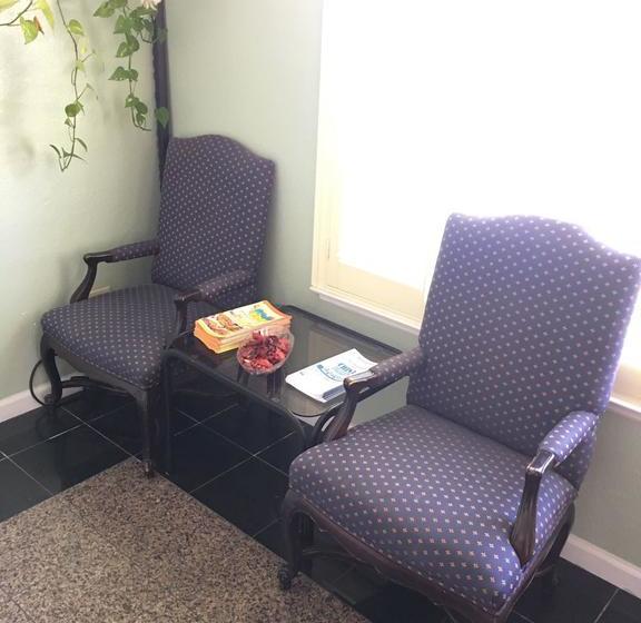 مُتل Royal Palace Inn