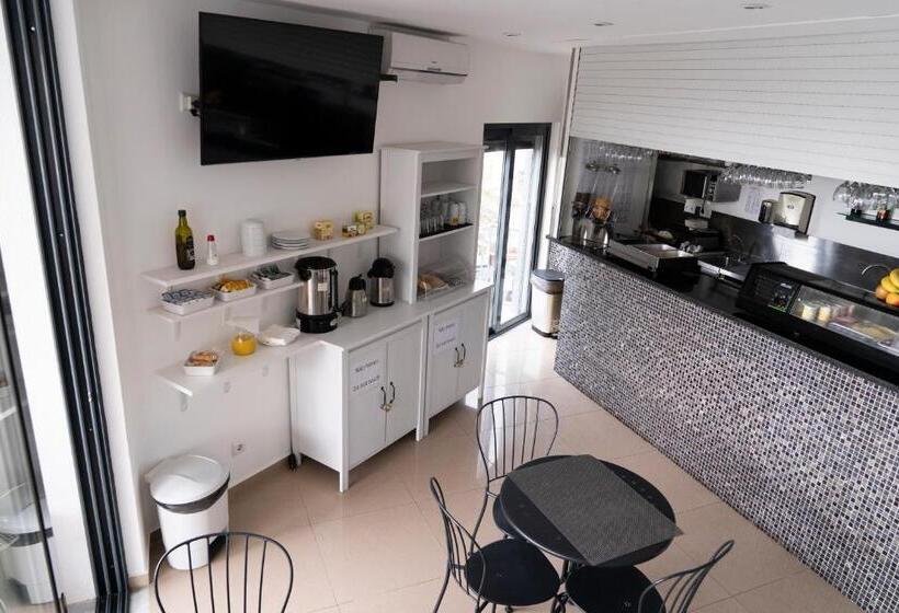 هاستل Oceanoasis