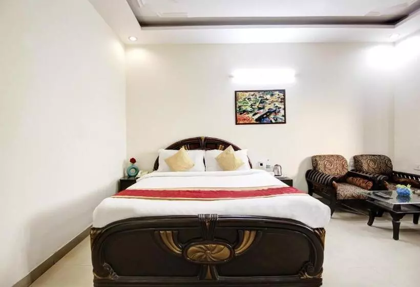 ホテル Mint City Center Suites