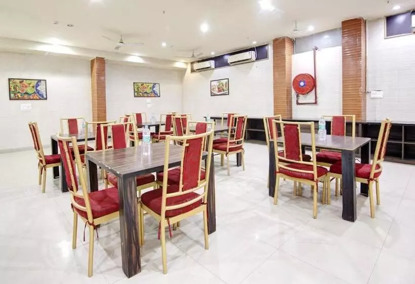 ホテル Mint City Center Suites