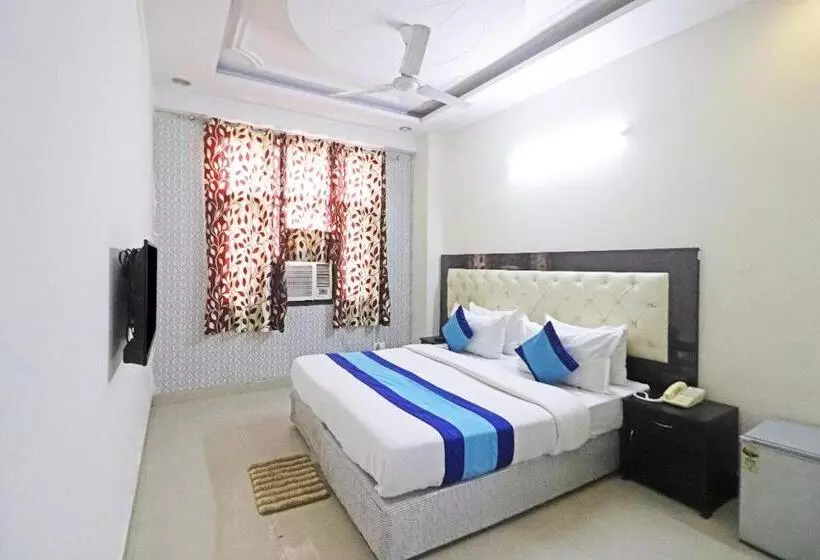 ホテル Mint City Center Suites