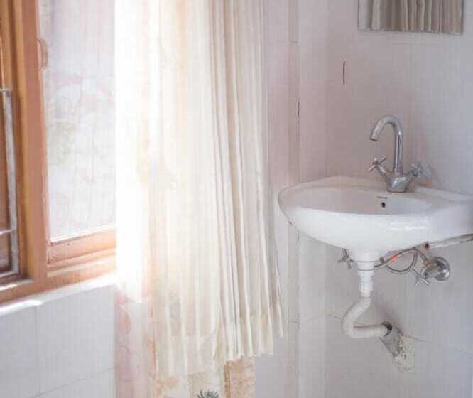 تختخواب و صبحانه Friend S Guest House