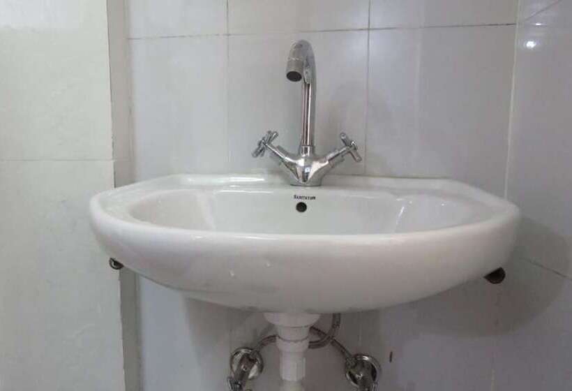 تختخواب و صبحانه Friend S Guest House