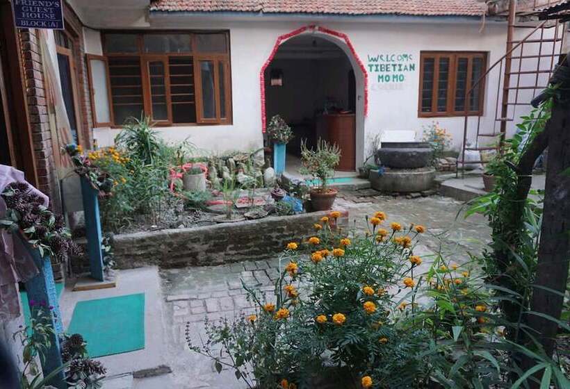 تختخواب و صبحانه Friend S Guest House