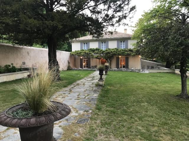 민박 Le Pont De L'orme