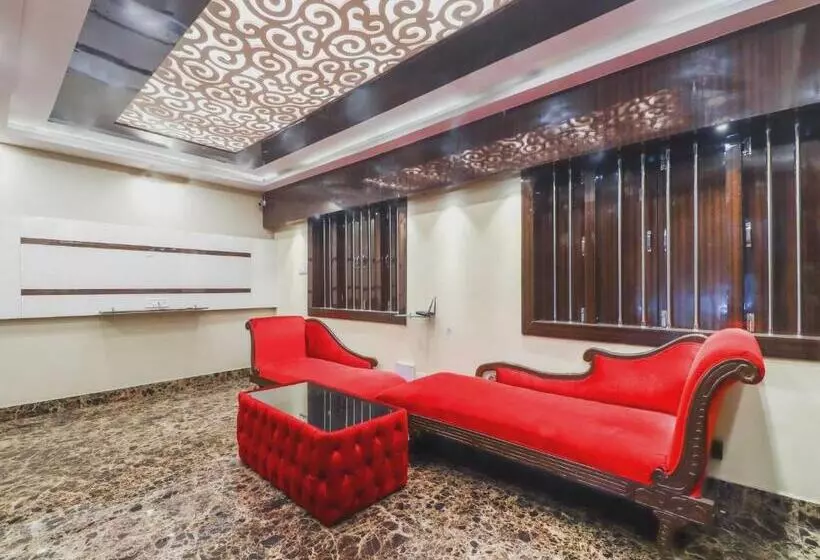 Hotelli Collection O Dada S Villa Residency