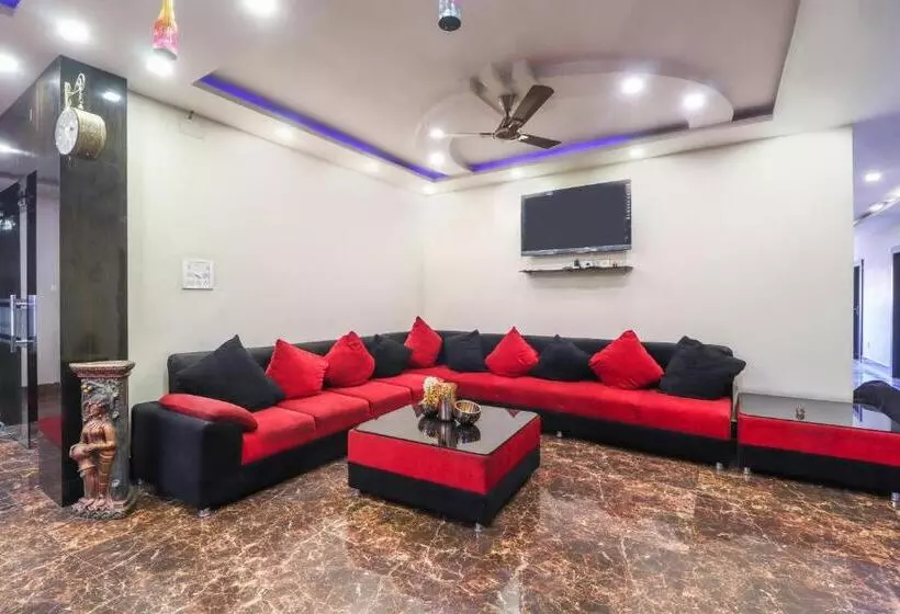 Hotelli Collection O Dada S Villa Residency
