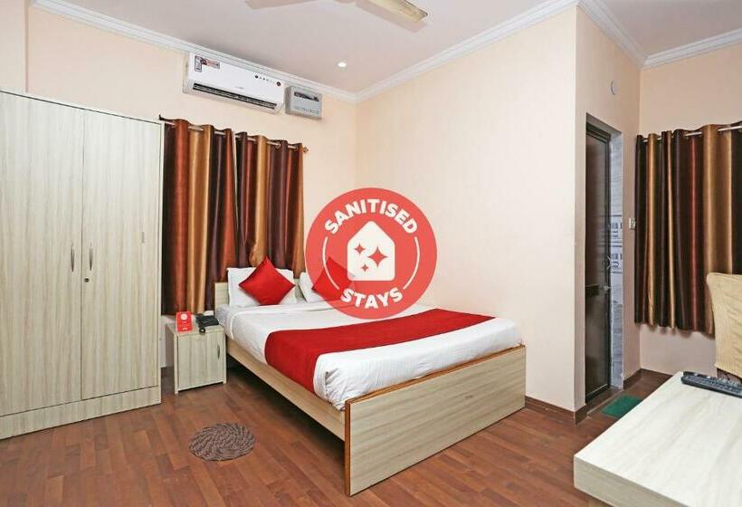 Hotel Flagship Lazystays