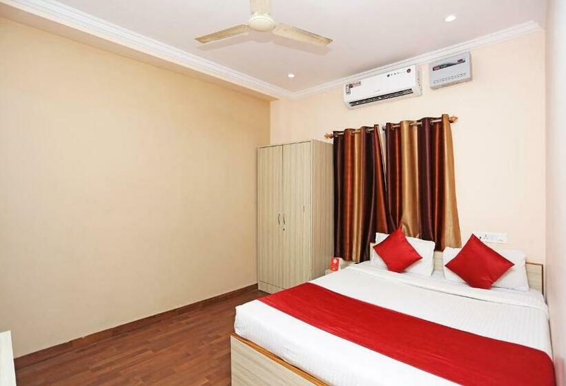 Hotel Flagship Lazystays